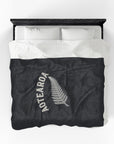 Aotearoa Fern Velveteen Plush Blanket | Silver Fern New Zealand