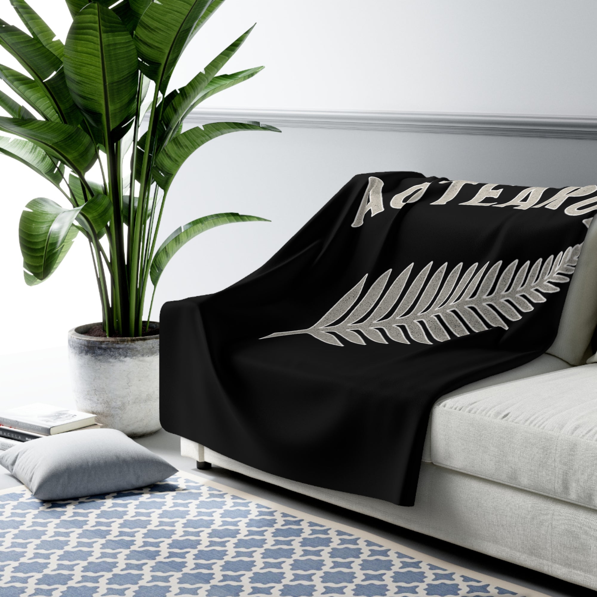 Aotearoa Silver Fern Sherpa Fleece Blanket | New Zealand Maori Koru Design