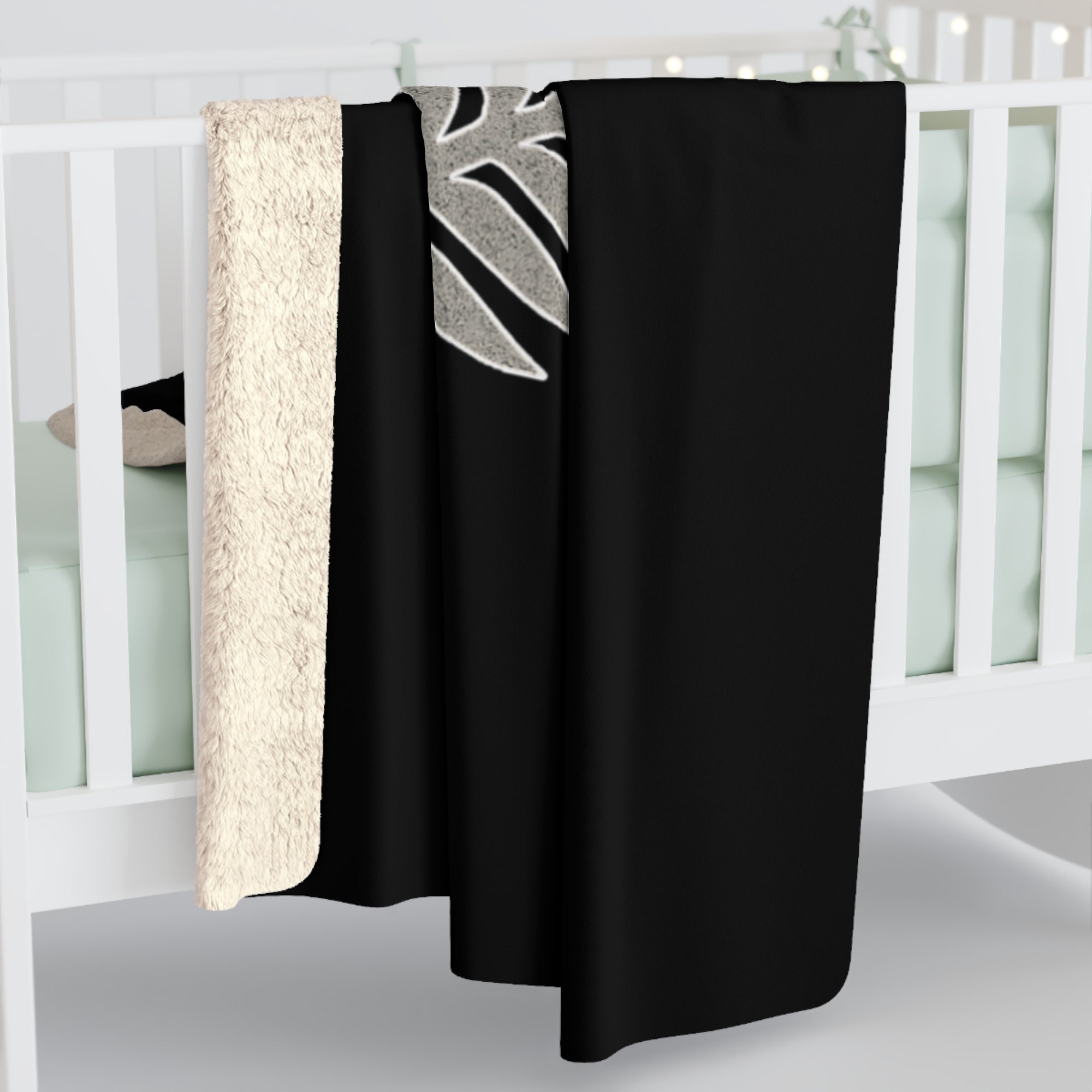 Aotearoa Silver Fern Sherpa Fleece Blanket | New Zealand Maori Koru Design